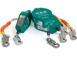 在電桿上工作時高空防墜器掛在哪里