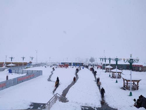 去澳門讀研究生需要什么條件和國慶第一天青海下雪與國慶第一天青海下雪了嗎
